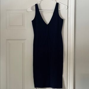 Forever 21 Navy V-Neck Sleeveless Midi Dress